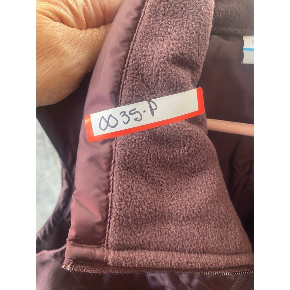 Columbia Vest Womens Extra Large Plum Outdoors Athleisure Lifestyle Everyday - Picture 6 of 6